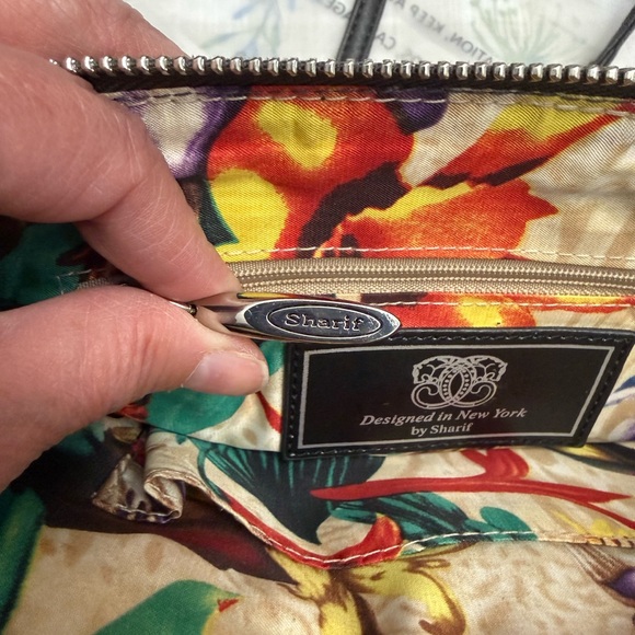 Sharif Metallic Sequin crossbody - Picture 5 of 6